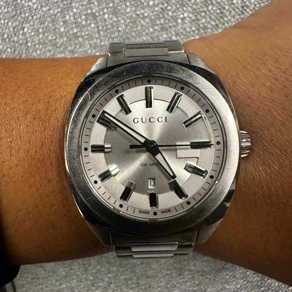 Gucci Stainless Steel Men's Watch Quartz